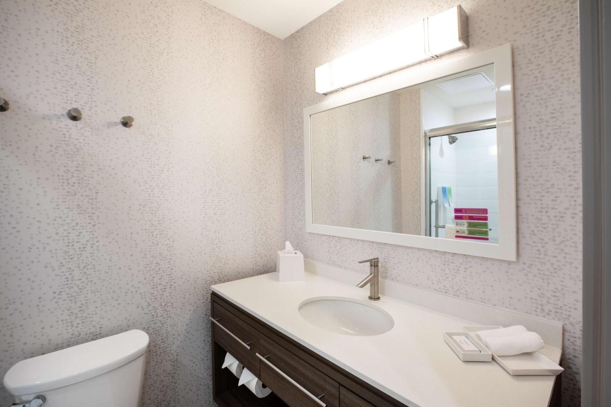 Home2 Suites By Hilton Houston Bush Intercontinental Airport Iah Beltway 8 Eksteriør billede